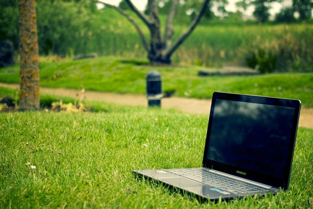 Faut-il investir dans un ordinateur classique ou dans un PC portable ?